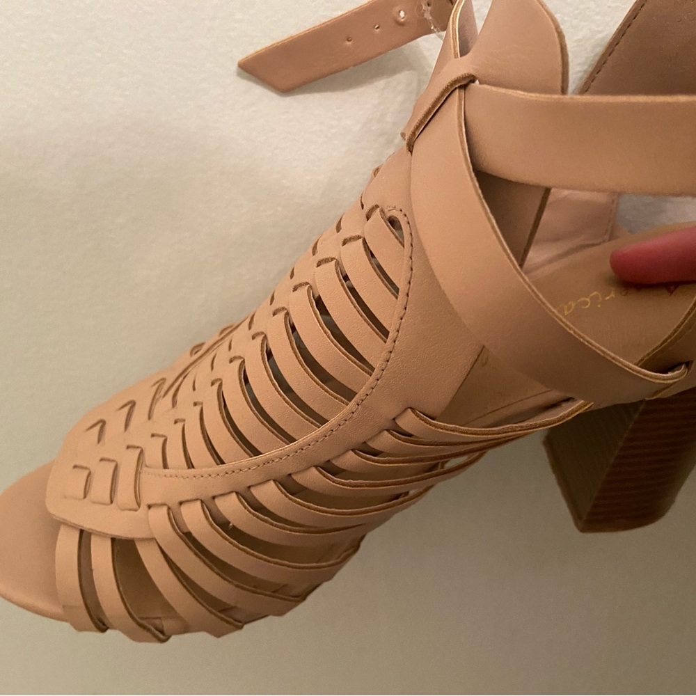 Tan American Eagle Heels